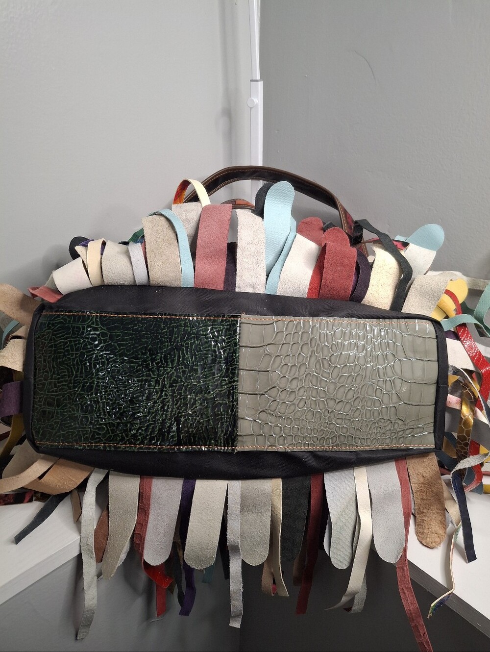 Multicolor Fringe Genuine Leather Hobo Bag Patchwork Boho Shoulder Purse NWT - Picture 4 of 7
